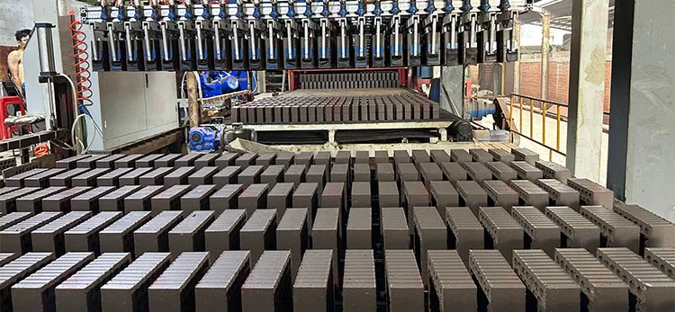 ইট তৈরির যন্ত্রপাতি কাদামাটি জ্বলন্ত ইট চেইন-বোর্ড দ্রুত শুকানোর সরঞ্জাম 7